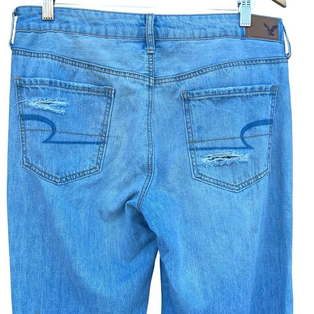 AE | Ultimate Distressed Jean | 10 - Picture 6 of 12